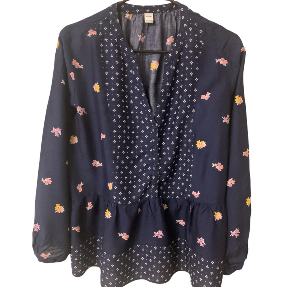 Old Navy Navy Print Top (L)